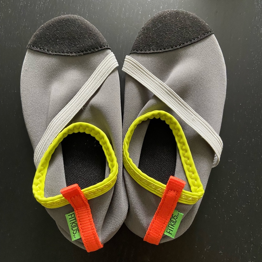 FITKIDS Water Shoes
